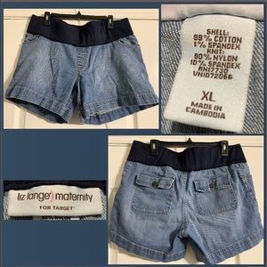 Liz Lange Maternity Low Panel Jean Shorts || Large